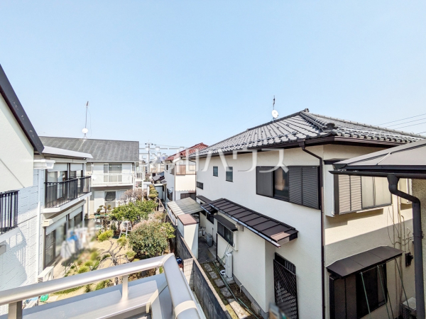 2号棟　バルコニー眺望　【府中市四谷３丁目】 物件の事、諸費用の事など、小さな疑問も、お気軽にご連絡・ご相談下さい。 