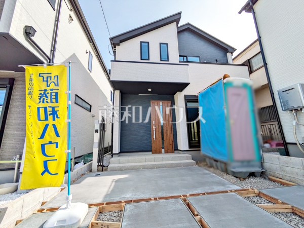 2号棟　外観　【府中市四谷３丁目】
順調に工事が進んでいます。実際の街並みの様子が段々見えて参りました。ぜひ実際に現地をご見学下さいませ。　