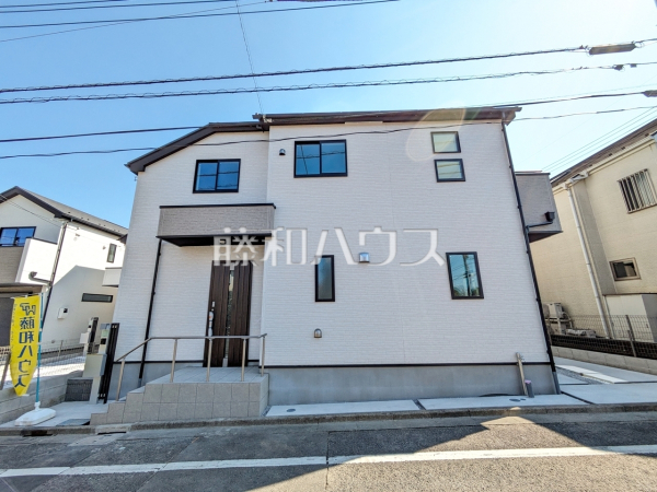 3号棟　外観　【府中市四谷３丁目】 お住まい探しは、家の良し悪しだけでなく周辺環境も重要なポイントです。ぜひ一度お客様の目でご覧ください。 