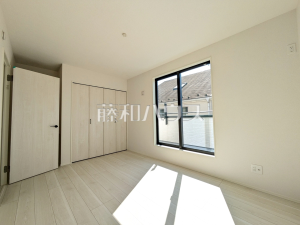 3号棟　居室　【府中市四谷３丁目】
部屋の雰囲気や広さ・眺望・間取りの使い勝手など、是非一度、ご自身の目で確かめてみてください。　