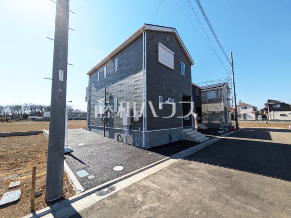 接道状況および現場風景　【清瀬市下清戸１丁目】 平日のご案内も可能です。まずはお気軽にお問合せ下さいませ。 