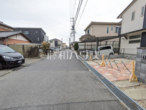 接道状況および現場風景　【春日井市勝川町４丁目】