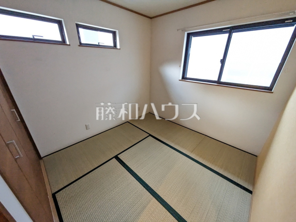 居室　【春日井市勝川町４丁目】