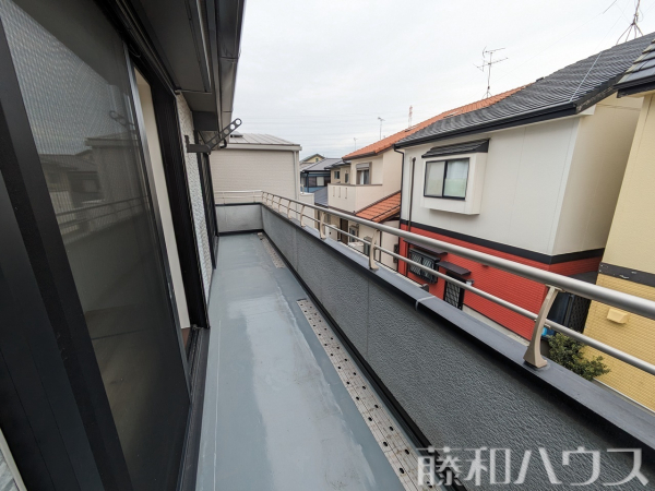 バルコニー【春日井市穴橋町２丁目】