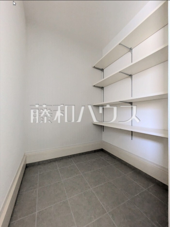 シューズインクローゼット　【八王子市緑町】