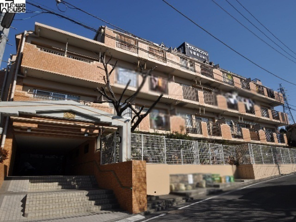 外観　【ライオンズマンション多摩永山第三】