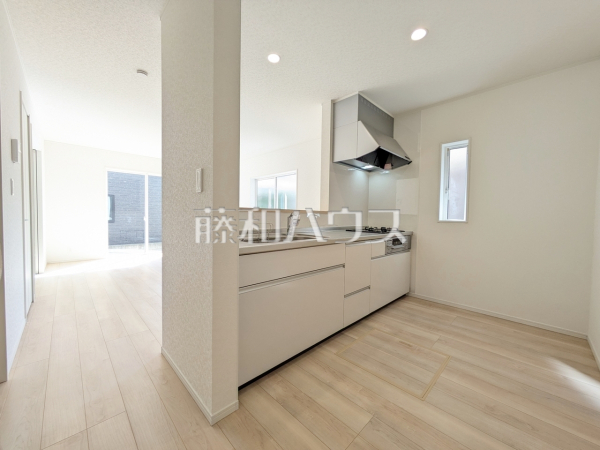キッチン　【福岡市城南区樋井川６丁目】