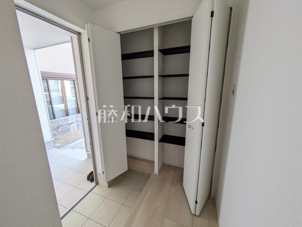 収納　【福岡市城南区樋井川６丁目】