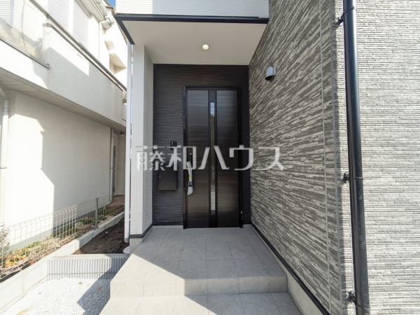 玄関　【西東京市向台町６丁目】