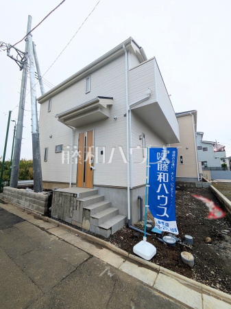 1号棟　周辺は落ち着いた雰囲気の住宅地です。小さなお子様がいるご家庭も安心です。【朝霞市田島２丁目】