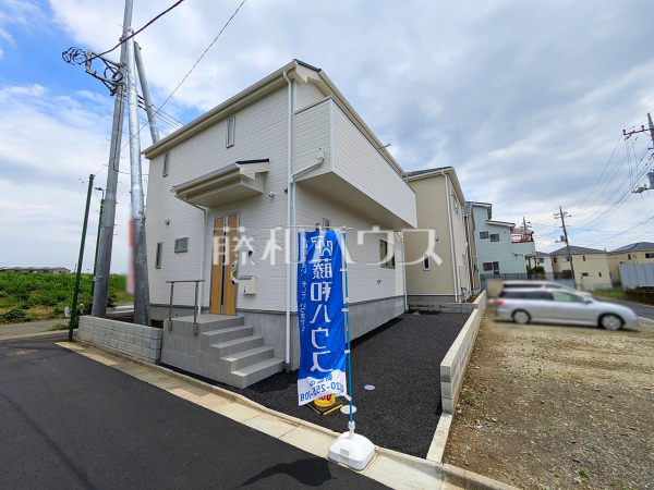 1号棟　生活に溶け込むシンプルなデザインの外観が魅力の新邸です。　【朝霞市田島２丁目】