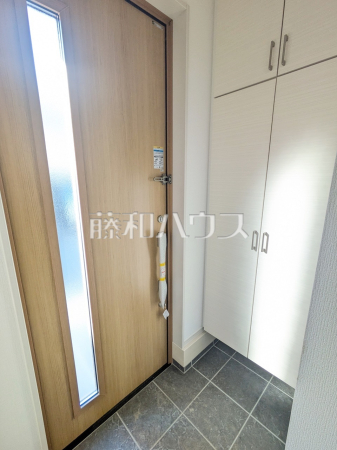 玄関ホール　【朝霞市宮戸２丁目】