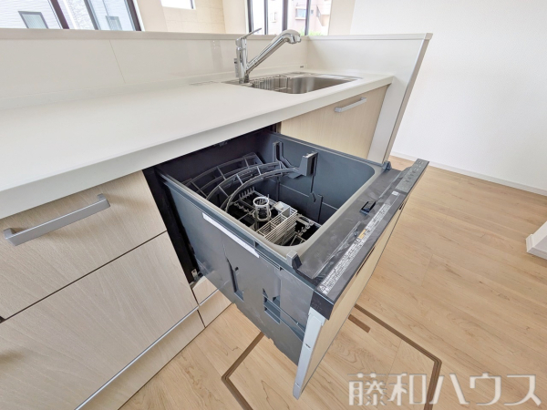 1号棟　キッチン　【小牧市中央４丁目】