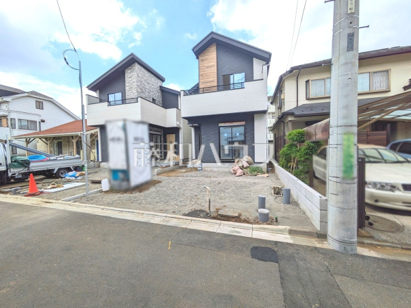 ２号棟　外観　【小平市小川東町】
お住まい探しは、家の良し悪しだけでなく周辺環境も重要なポイントです。ぜひ一度お客様の目でご覧ください。　