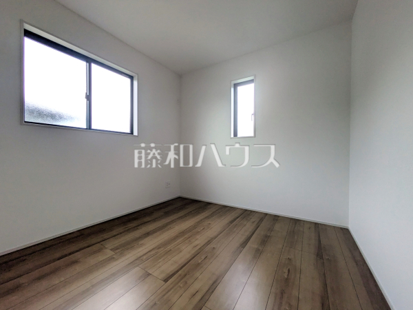 居室　【昭島市田中町１丁目】