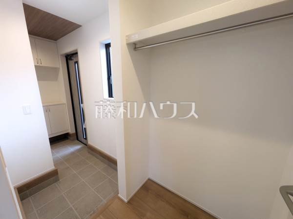 収納　【昭島市田中町１丁目】