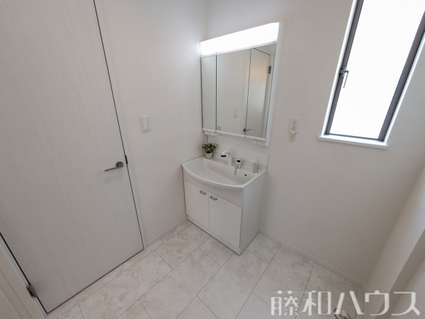 c号棟　洗面室　【岩倉市大地町葉広】