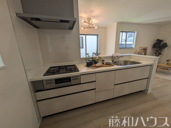 c号棟　キッチン　【岩倉市大地町葉広】