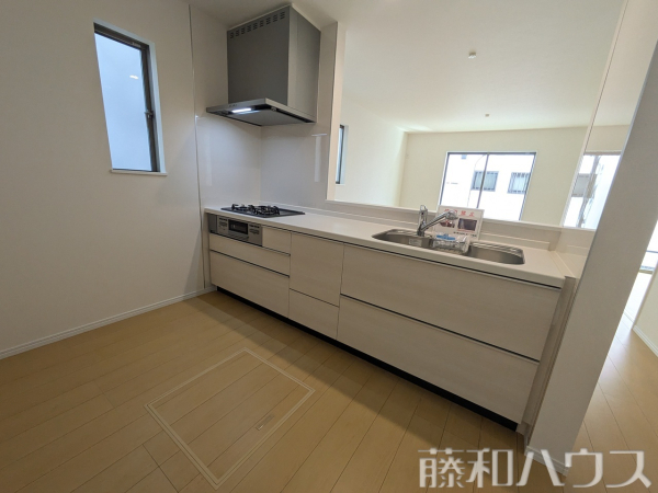 D号棟　キッチン　【岩倉市大地町葉広】
