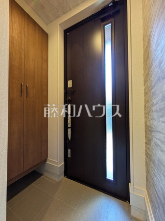 玄関　【世田谷区若林５丁目】