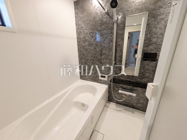 B号棟　浴室　【志木市柏町１丁目】