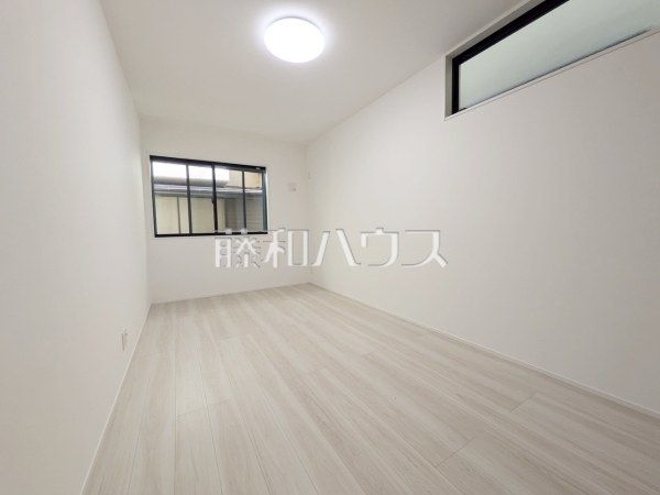 B号棟　納戸　【志木市柏町１丁目】