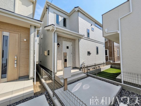 C号棟　外観　【小牧市小松寺５丁目】