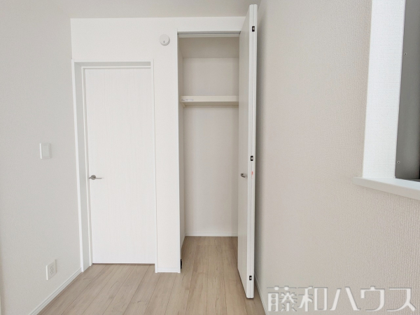 C号棟　収納　【小牧市小松寺５丁目】
