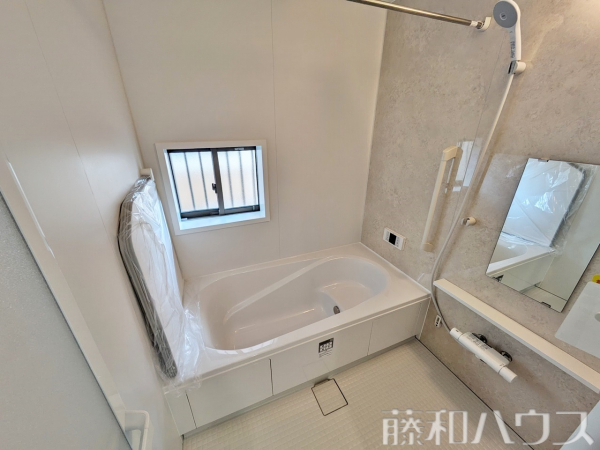 C号棟　浴室　【小牧市小松寺５丁目】