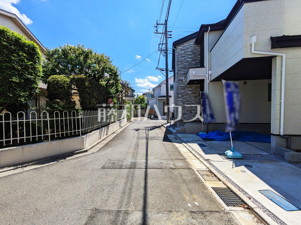 接道状況および現場風景　【練馬区立野町】
