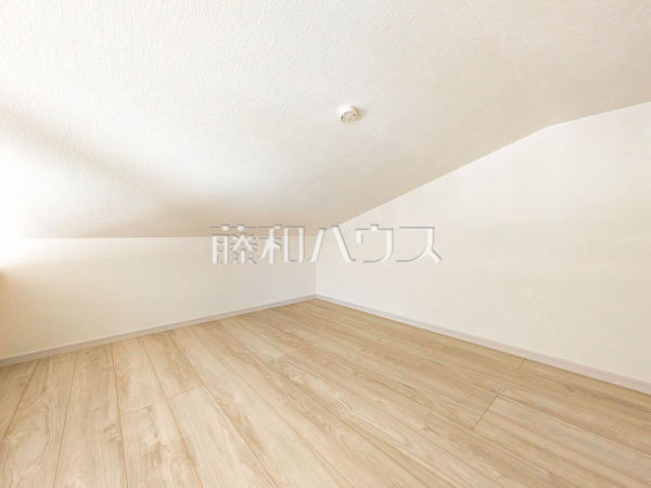 ロフト　【中野区鷺宮５丁目】