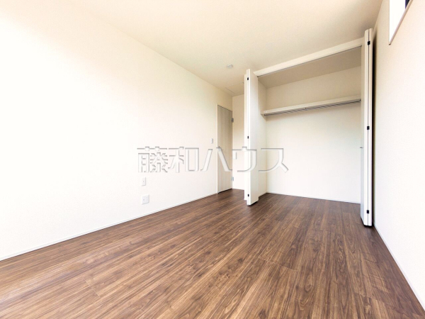 居室　【清瀬市中里４丁目】