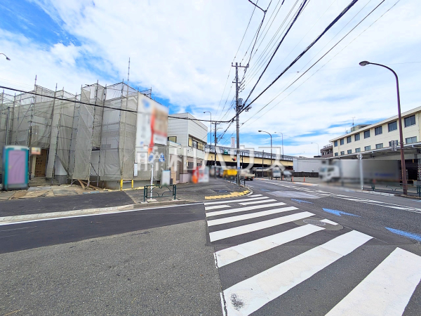 接道状況および現場風景　【調布市富士見町１丁目】 平日のご案内も可能です。まずはお気軽にお問合せ下さいませ。 