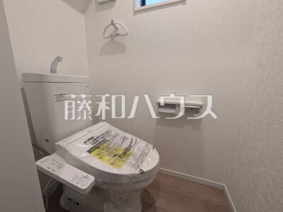 1号棟　トイレ　【志木市下宗岡１丁目】