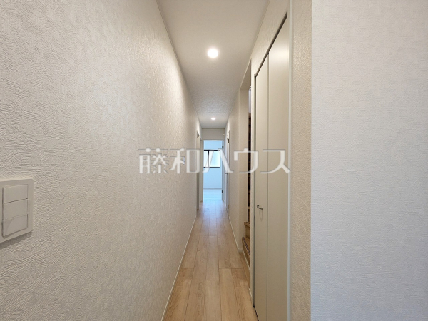 2号棟　廊下　【志木市下宗岡１丁目】