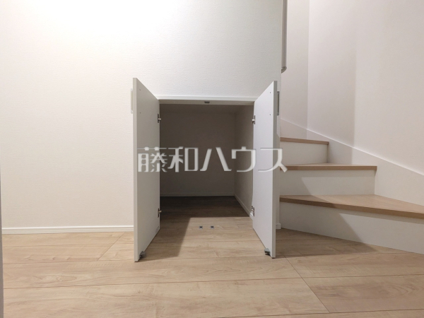 収納　【和光市白子３丁目】