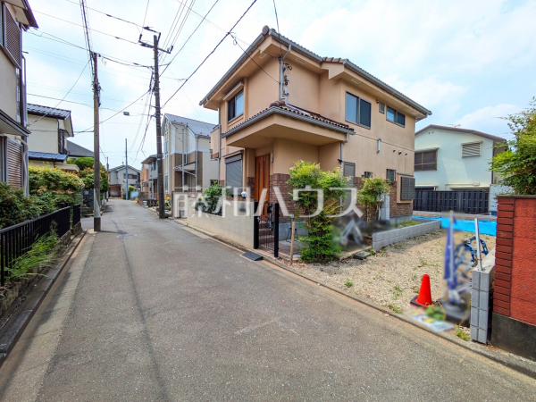 接道状況および現場風景　【西東京市泉町１丁目】
日当たりや設備仕様など、実際に行ってみないと分からないことも多くございます。営業担当がご案内いたしますので、お気軽にお問い合わせください。
