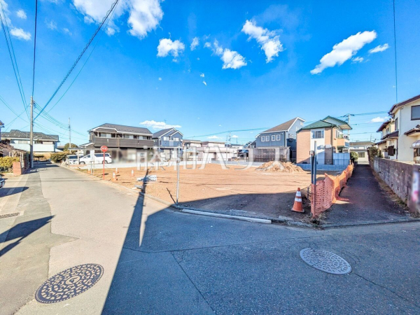 接道状況および現場風景　【武蔵村山市中原３丁目】 物件の事、諸費用の事など、小さな疑問もお気軽にご連絡・ご相談下さい。 