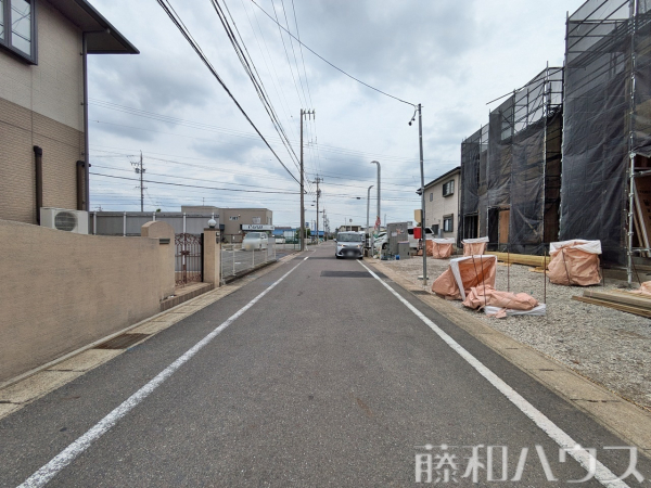 接道状況および現場風景　【西春日井郡豊山町大字豊場字若宮】