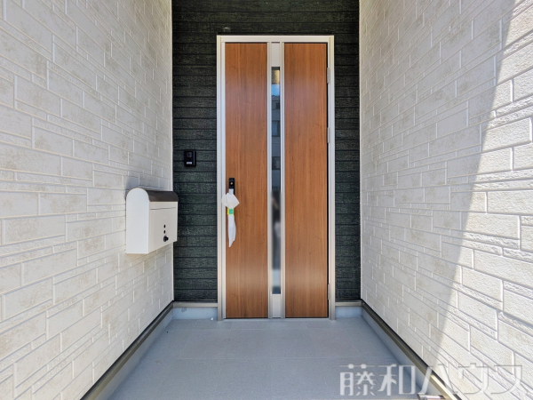 玄関　【北名古屋市熊之庄】