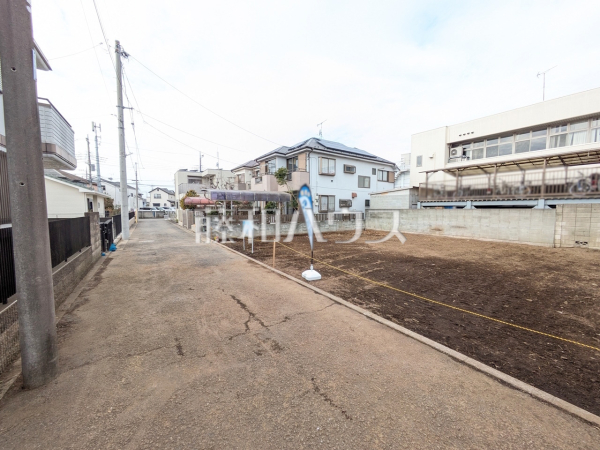 接道状況および現場風景　【東村山市秋津町５丁目】