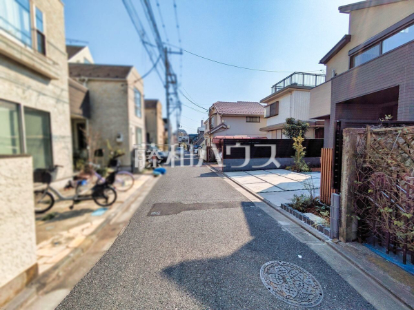 接道状況および現場風景　【杉並区上高井戸１丁目】