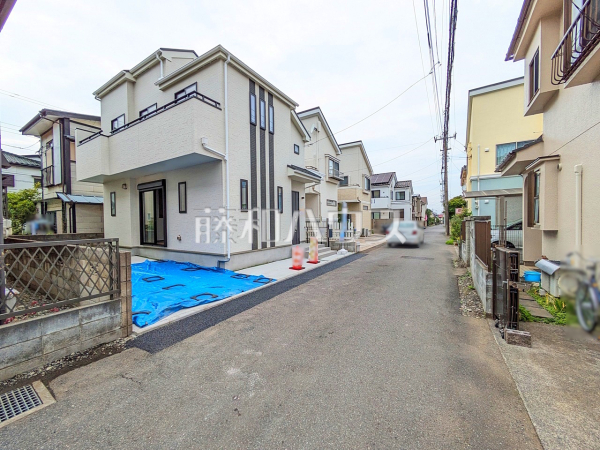接道状況および現場風景　【小平市小川町１丁目】
