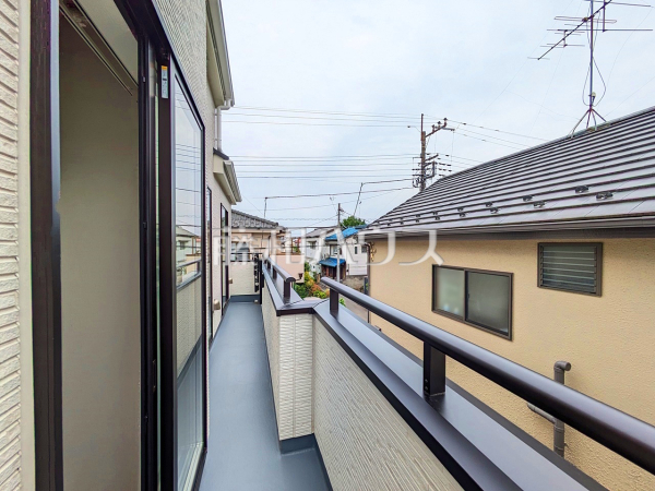 バルコニー　【小平市小川町１丁目】