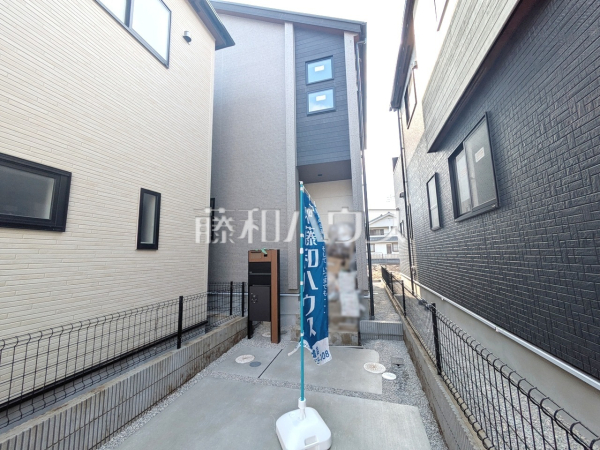 2号棟　 見学はしたいけど、なかなか時間が取れない・・・そんな方に出勤前や仕事終わりにマイホームを見学できるサポートをいたします。 　【新座市馬場２丁目】