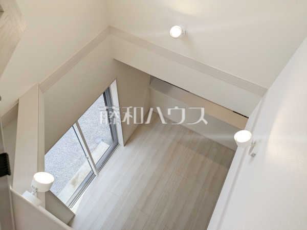 1号棟　リビング　【新座市馬場２丁目】