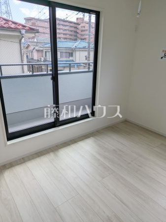 居室　【立川市一番町２丁目】