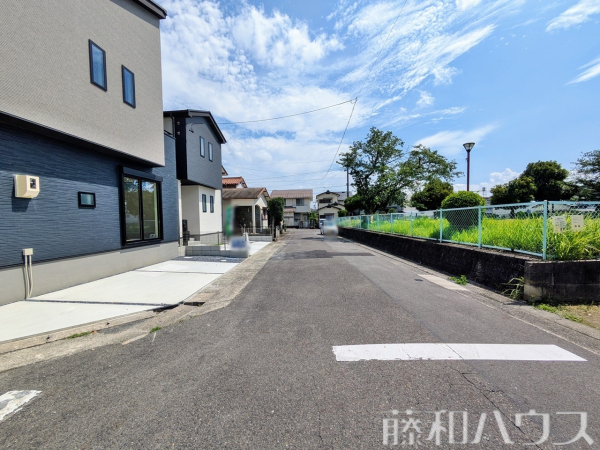 接道状況および現場風景【春日井市白山町２丁目】