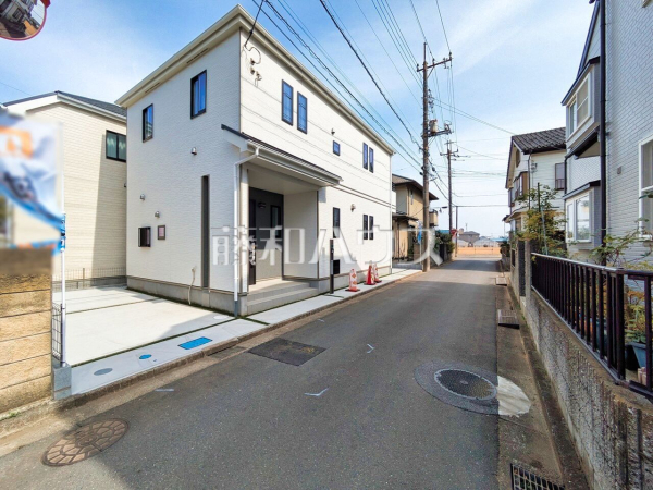 接道状況および現場風景　【新座市西堀２丁目】