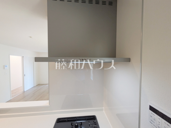 3号棟　レンジフード　【新座市西堀２丁目】